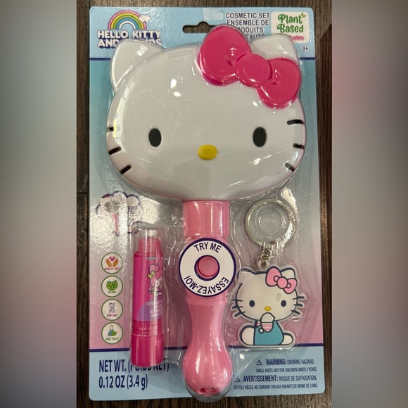 Hello Kitty cosmetic set NWT - Picture 1 of 2